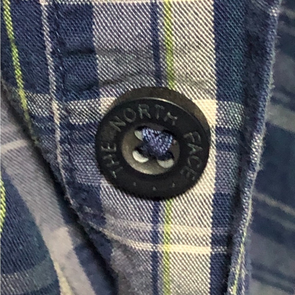 🪽The North Face Classic Blue Plaid Long Sleeve Button Down Shirt - Picture 6 of 15